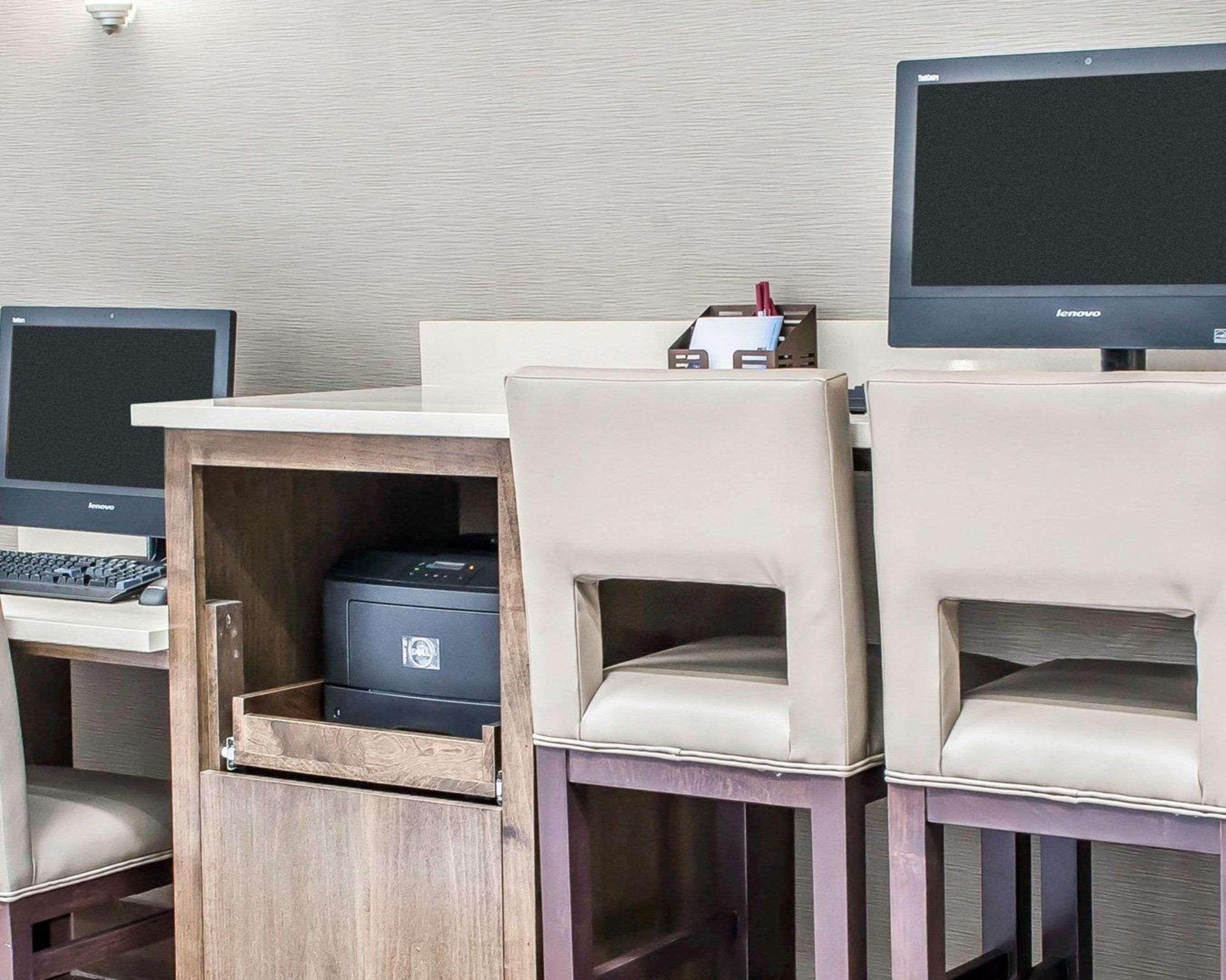 Comfort Suites Near Potomac Mills Woodbridge Esterno foto