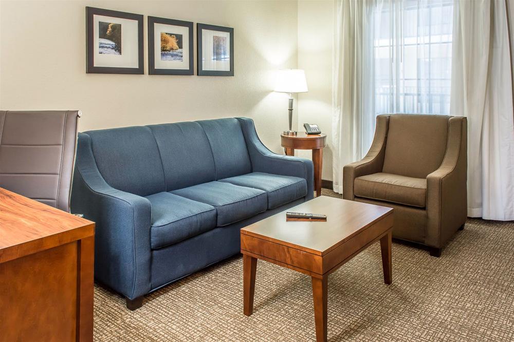 Comfort Suites Near Potomac Mills Woodbridge Esterno foto