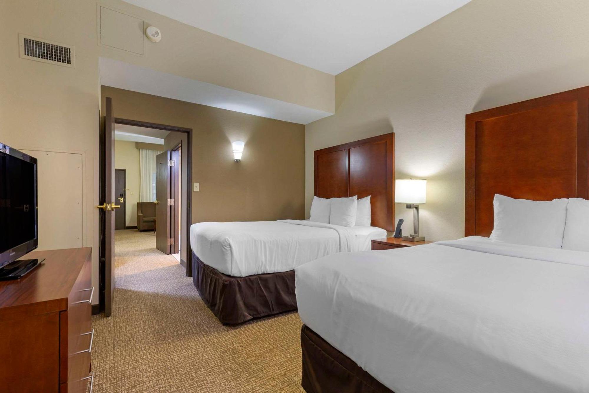 Comfort Suites Near Potomac Mills Woodbridge Esterno foto
