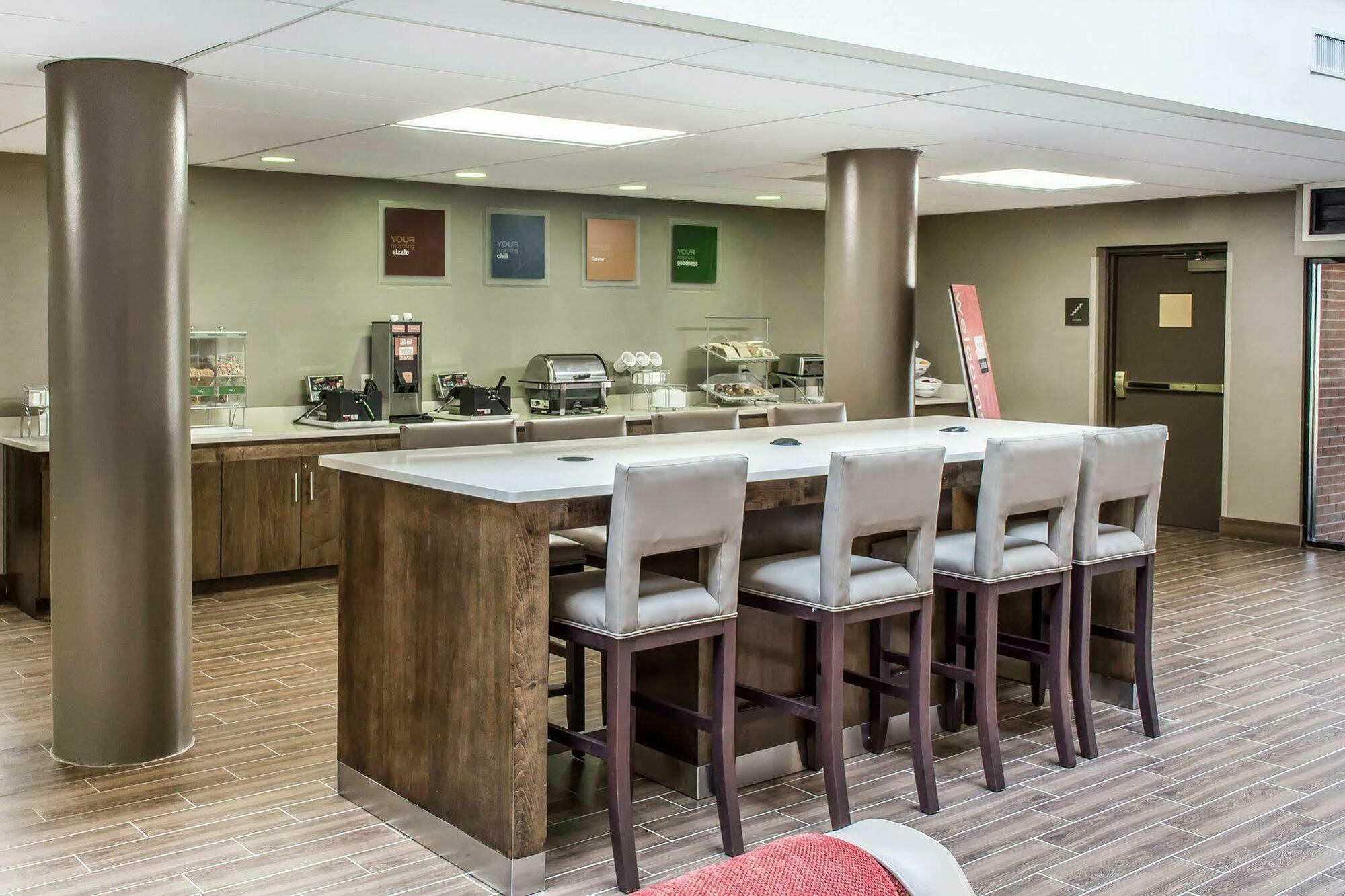 Comfort Suites Near Potomac Mills Woodbridge Esterno foto