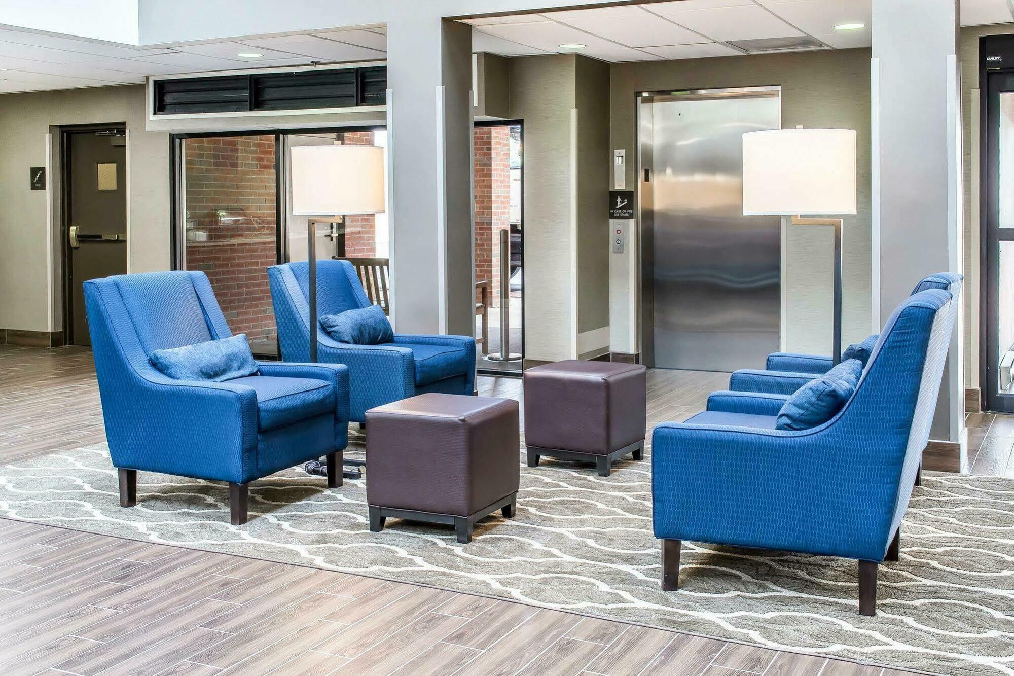 Comfort Suites Near Potomac Mills Woodbridge Esterno foto